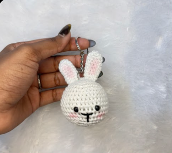 Crochet Bunny Keychain – Cute Amigurumi Bag Charm & Key Holder